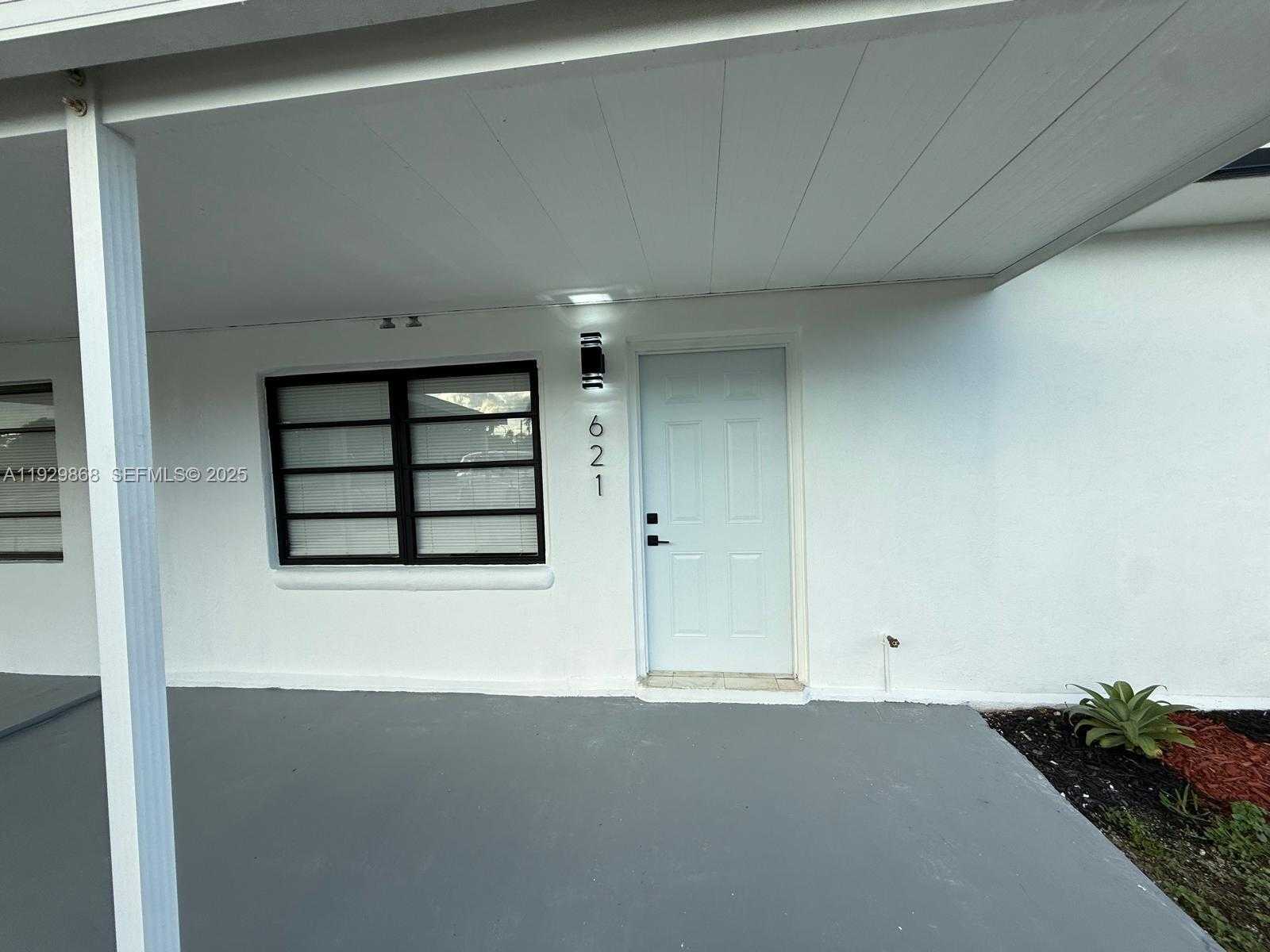 Imagen de Pequeño Objeto