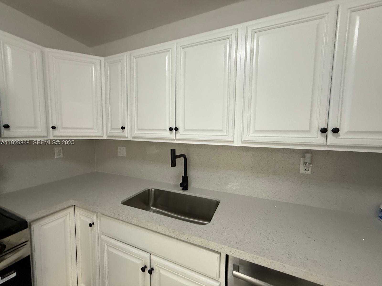 Imagen de Pequeño Objeto