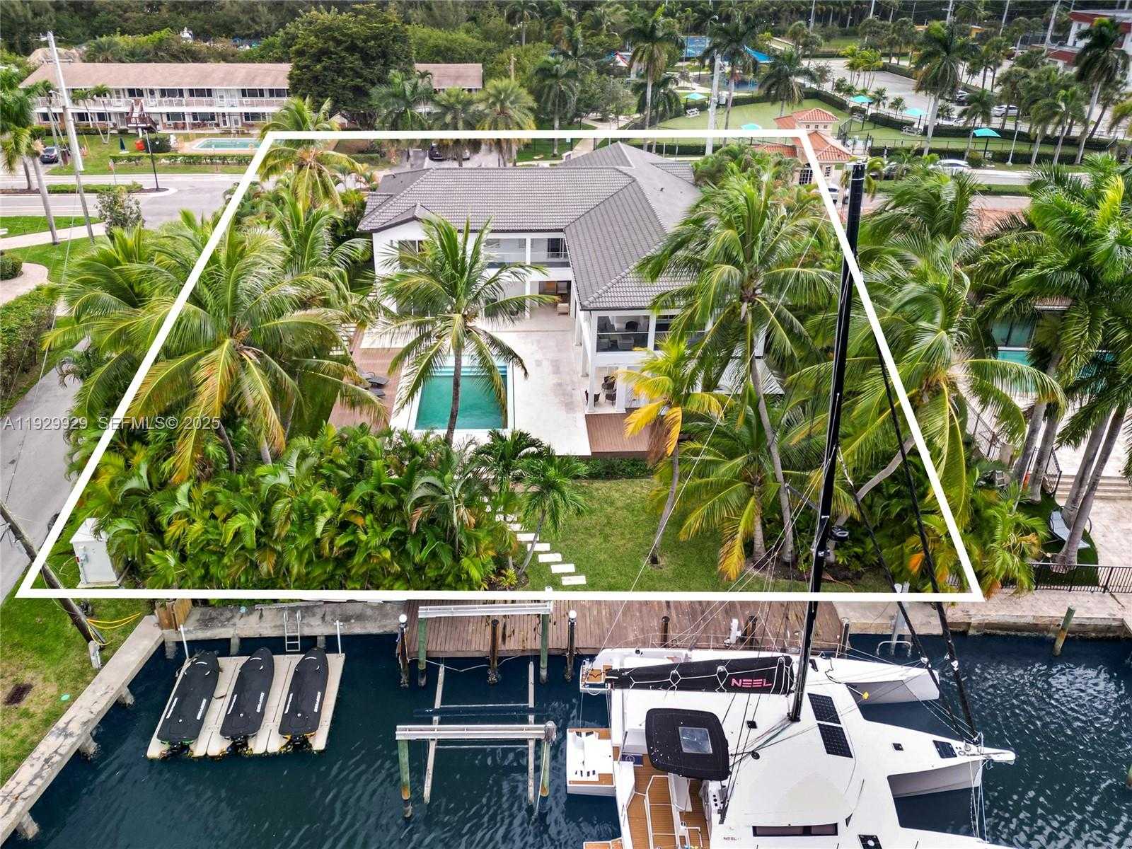 Small Image of 431 LAYNE BLVD, Hallandale Beach Number 20