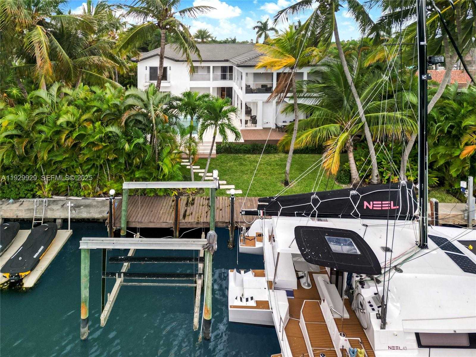 Small Image of 431 LAYNE BLVD, Hallandale Beach Number 22