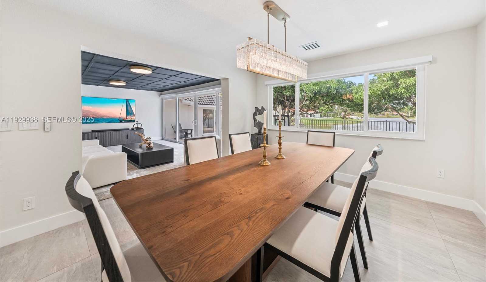 Imagen de Pequeño Objeto