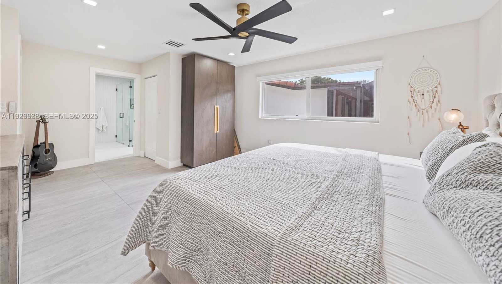 Imagen de Pequeño Objeto