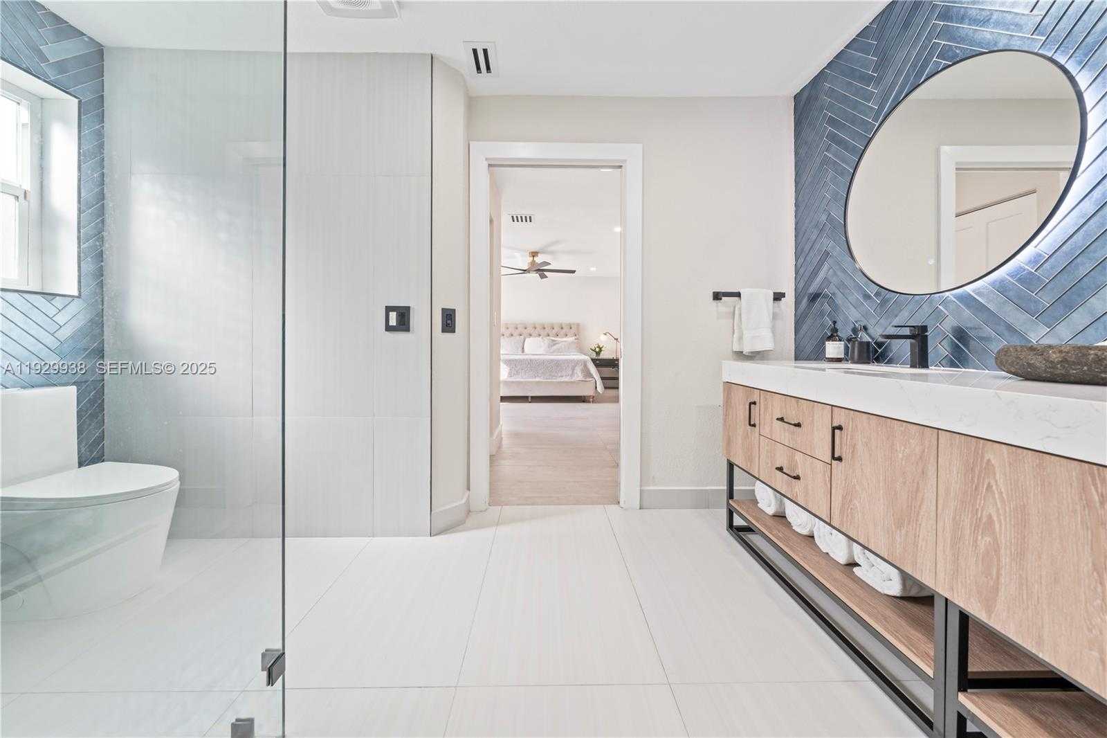 Imagen de Pequeño Objeto