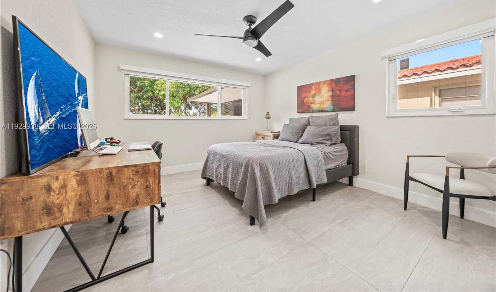 Imagen de Pequeño Objeto