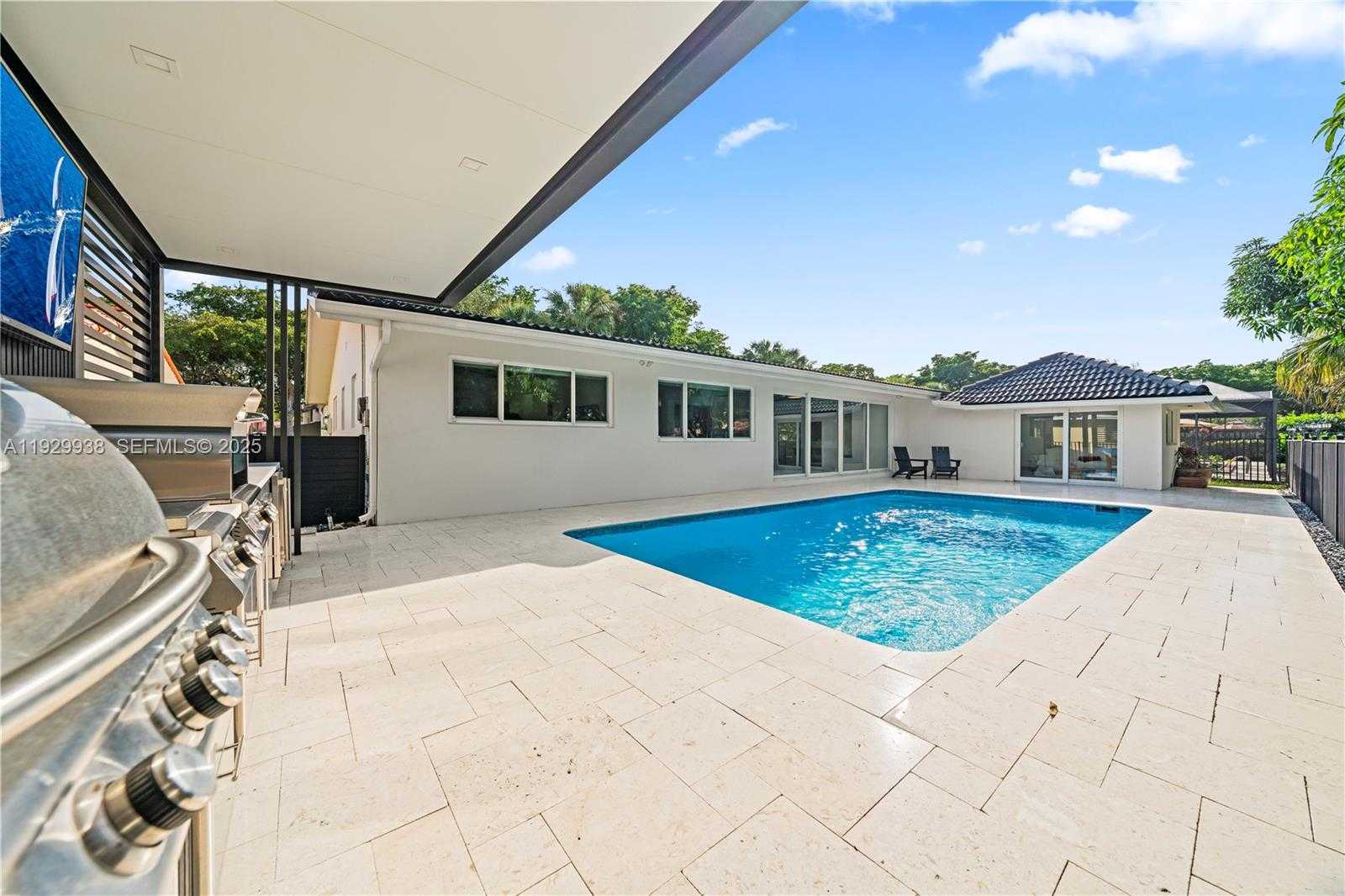 Imagen de Pequeño Objeto