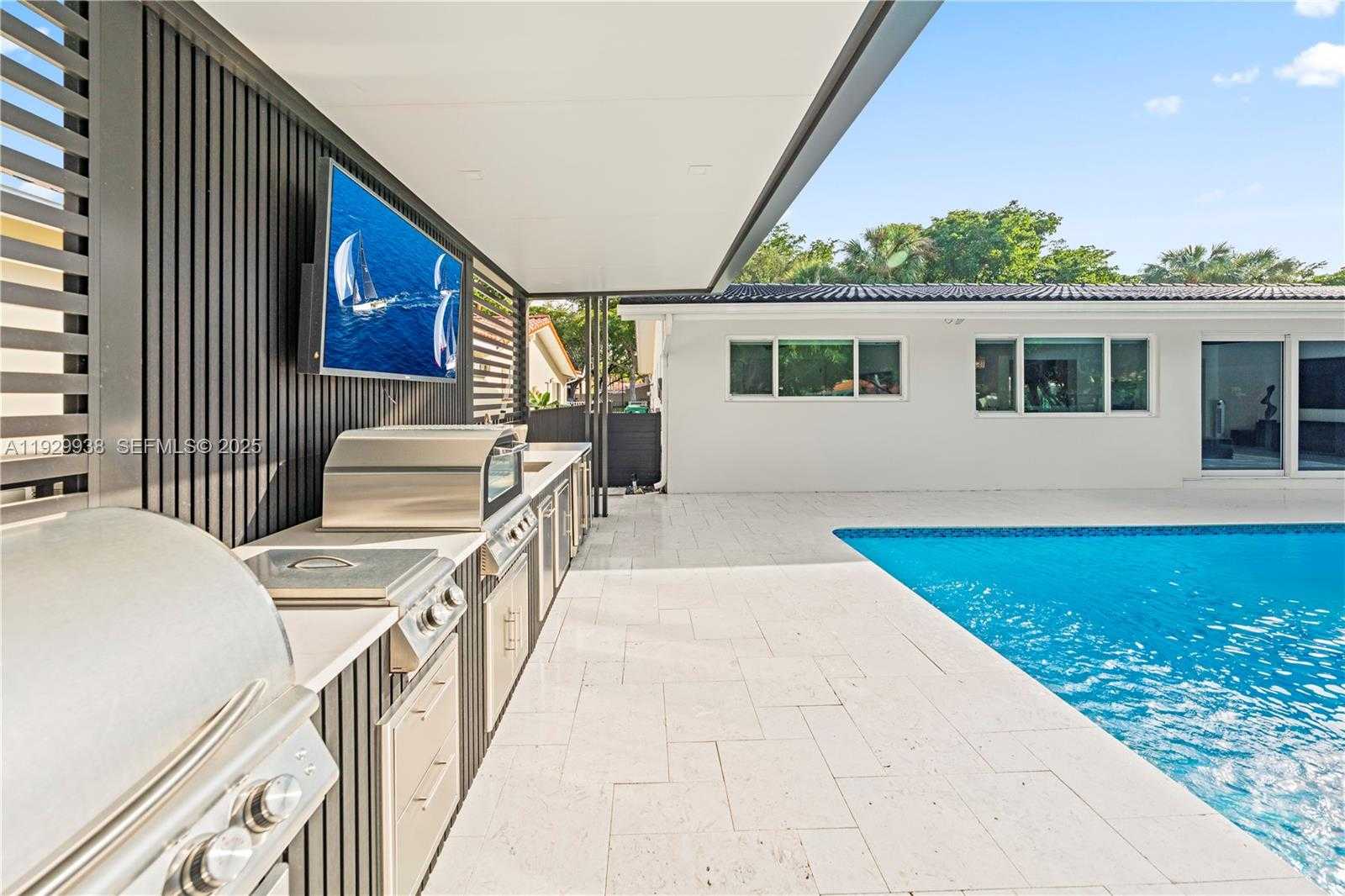 Imagen de Pequeño Objeto