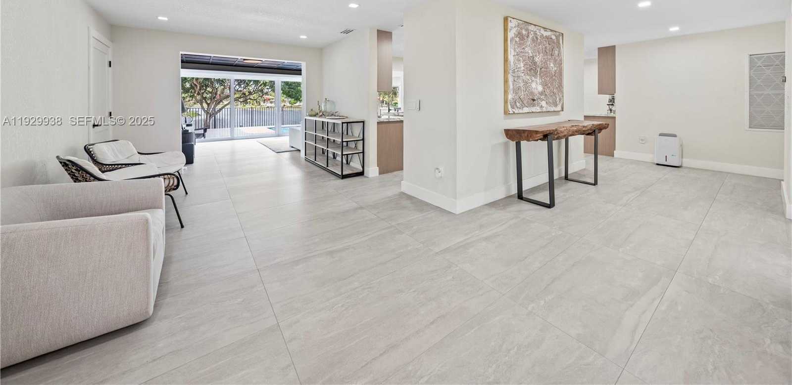 Imagen de Pequeño Objeto