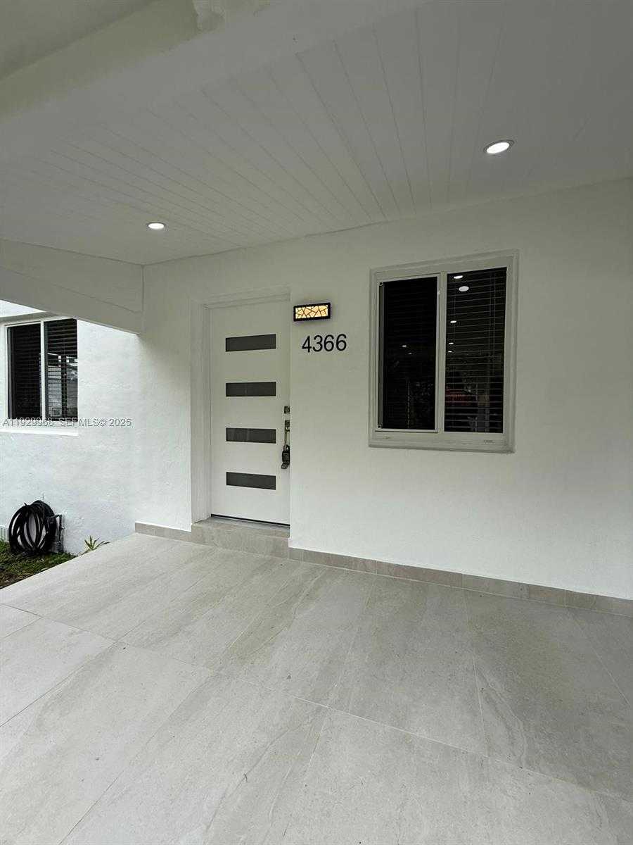 Small Image of 4366 SOUTH WEST 5TH TER, Miami Number 7