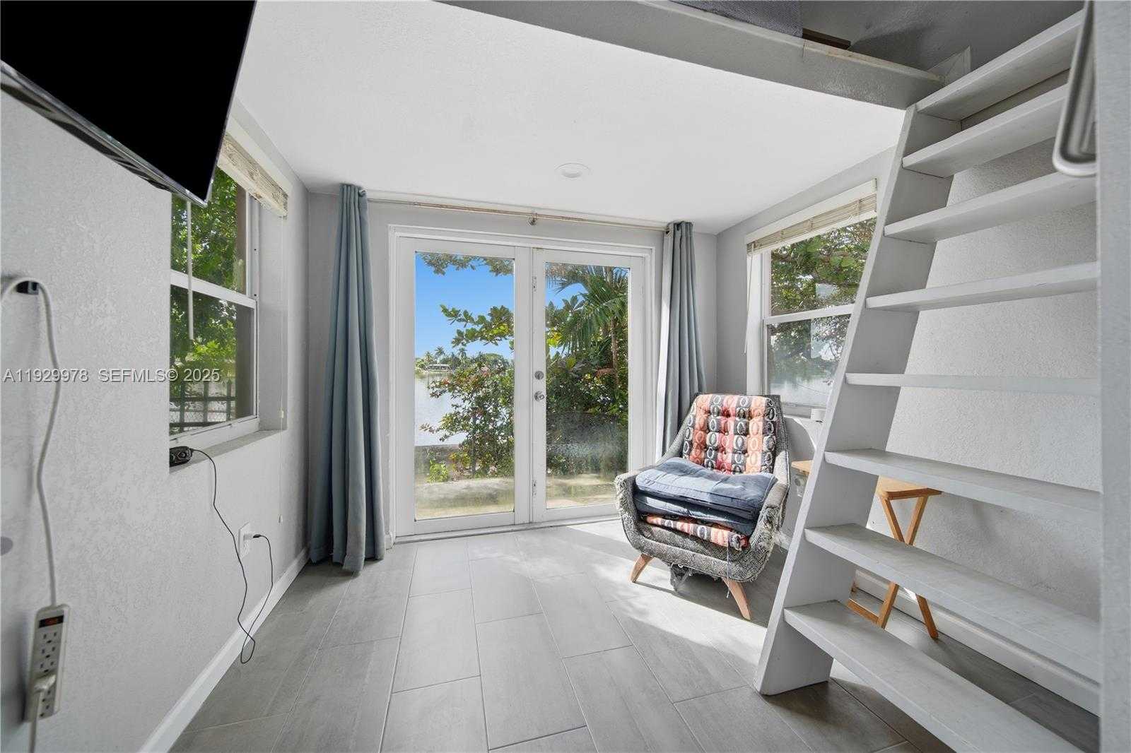 Small Image of 10730 SOUTH WEST 51ST DR, Miami Number 17