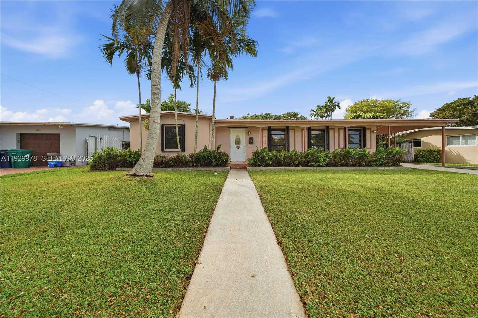 Small Image of 10730 SOUTH WEST 51ST DR, Miami Number 2