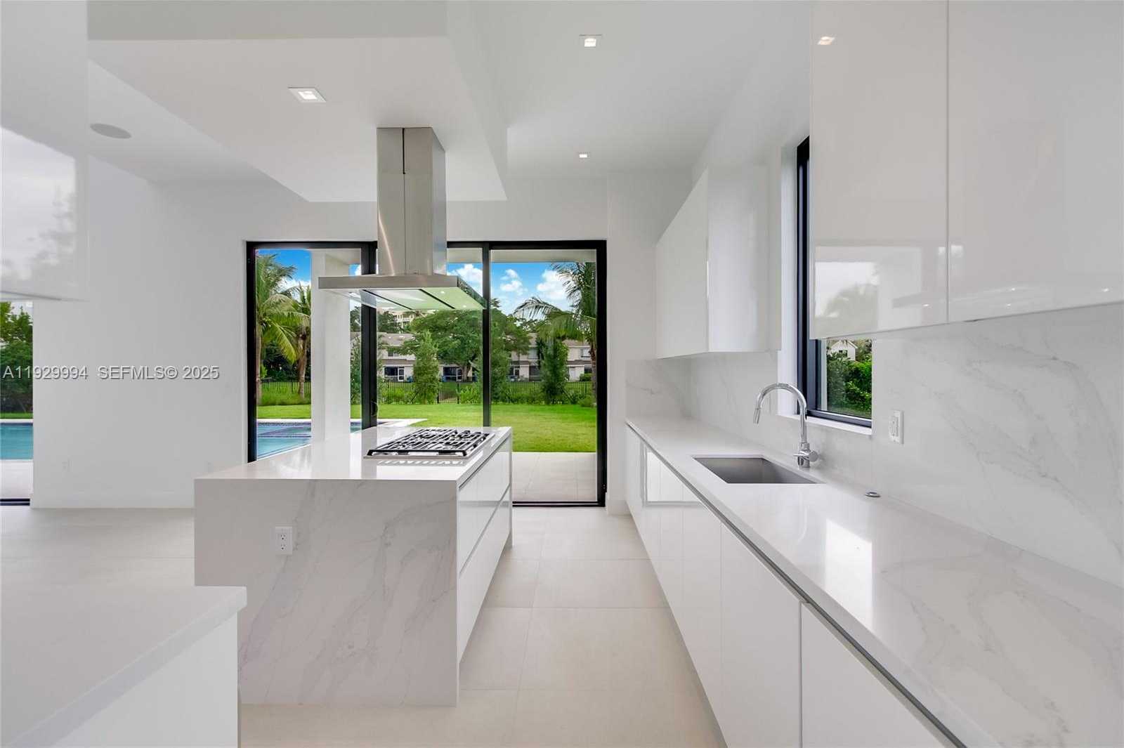 Small Image of 16492 SOUTH BOTANIKO DR S, Weston Number 13