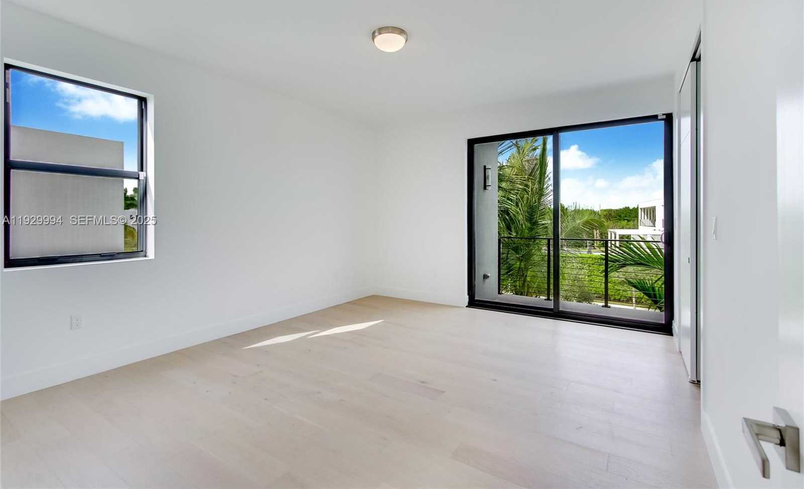 Small Image of 16492 SOUTH BOTANIKO DR S, Weston Number 20