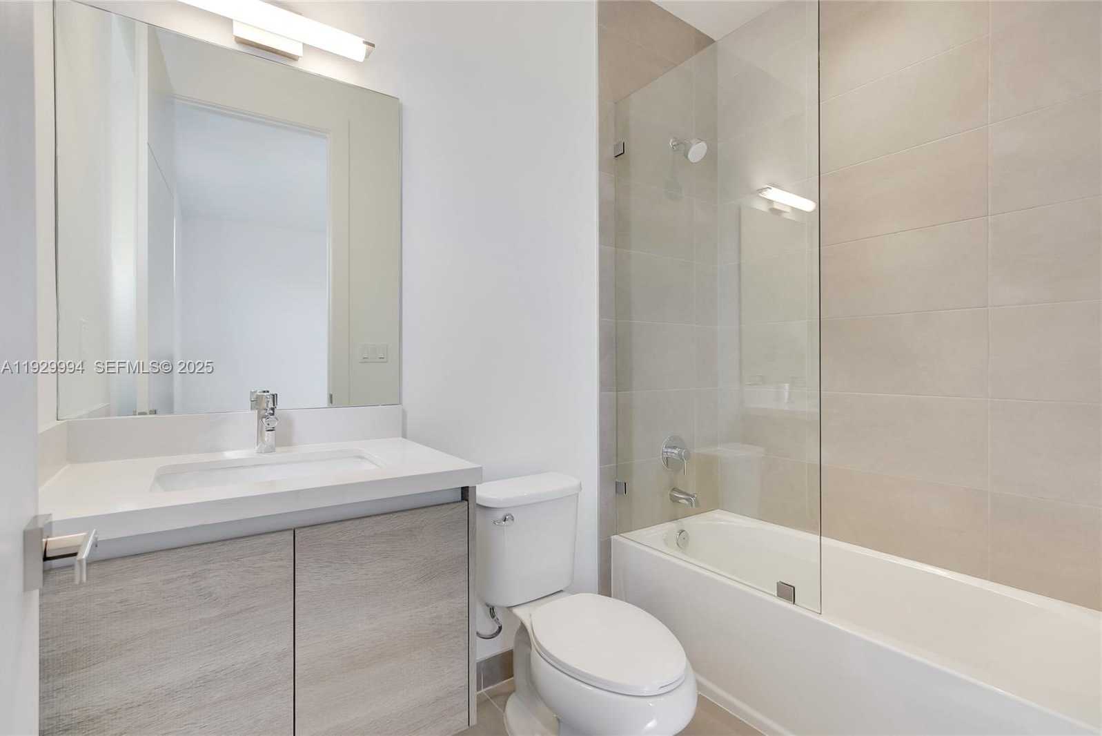 Small Image of 16492 SOUTH BOTANIKO DR S, Weston Number 25