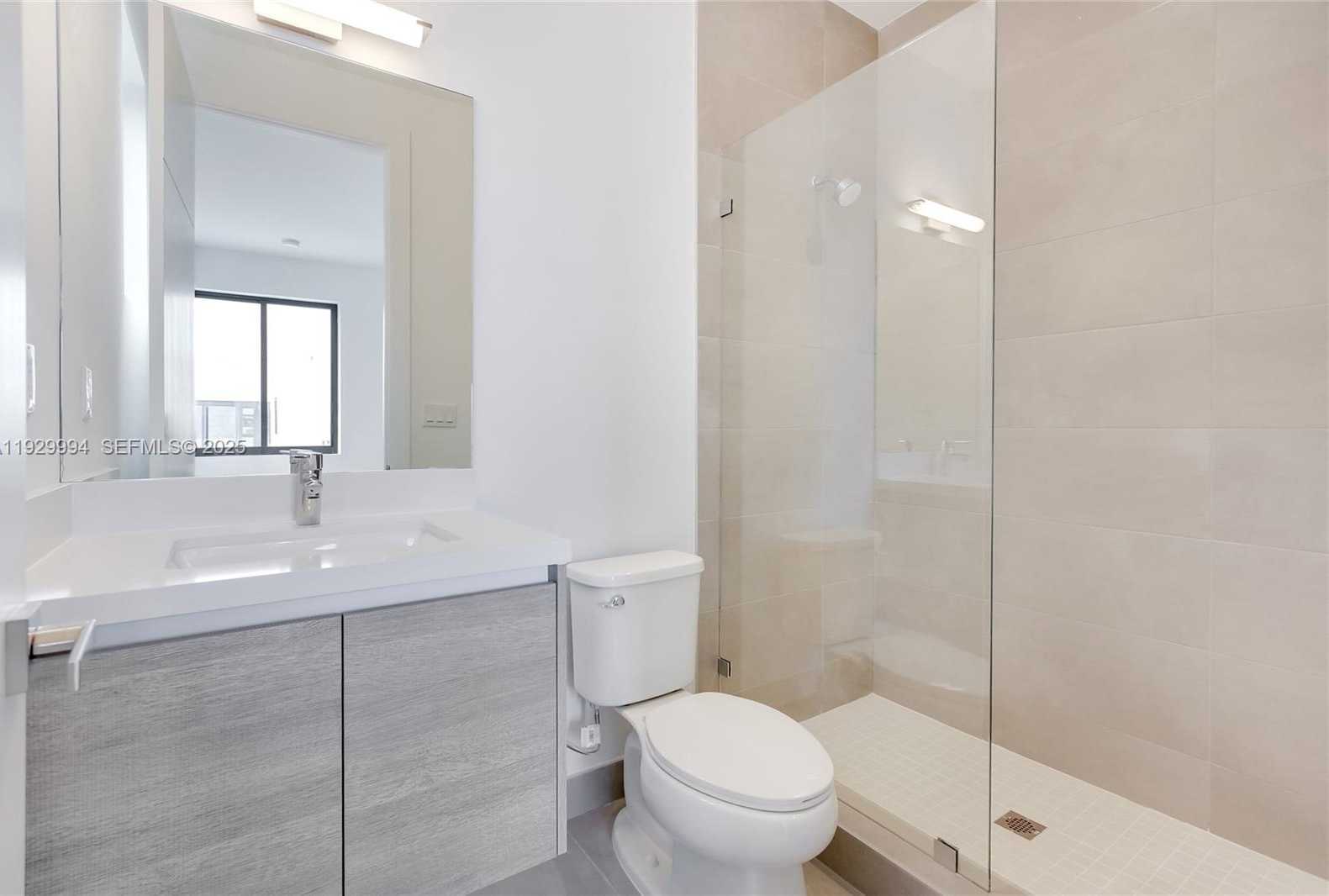 Small Image of 16492 SOUTH BOTANIKO DR S, Weston Number 27