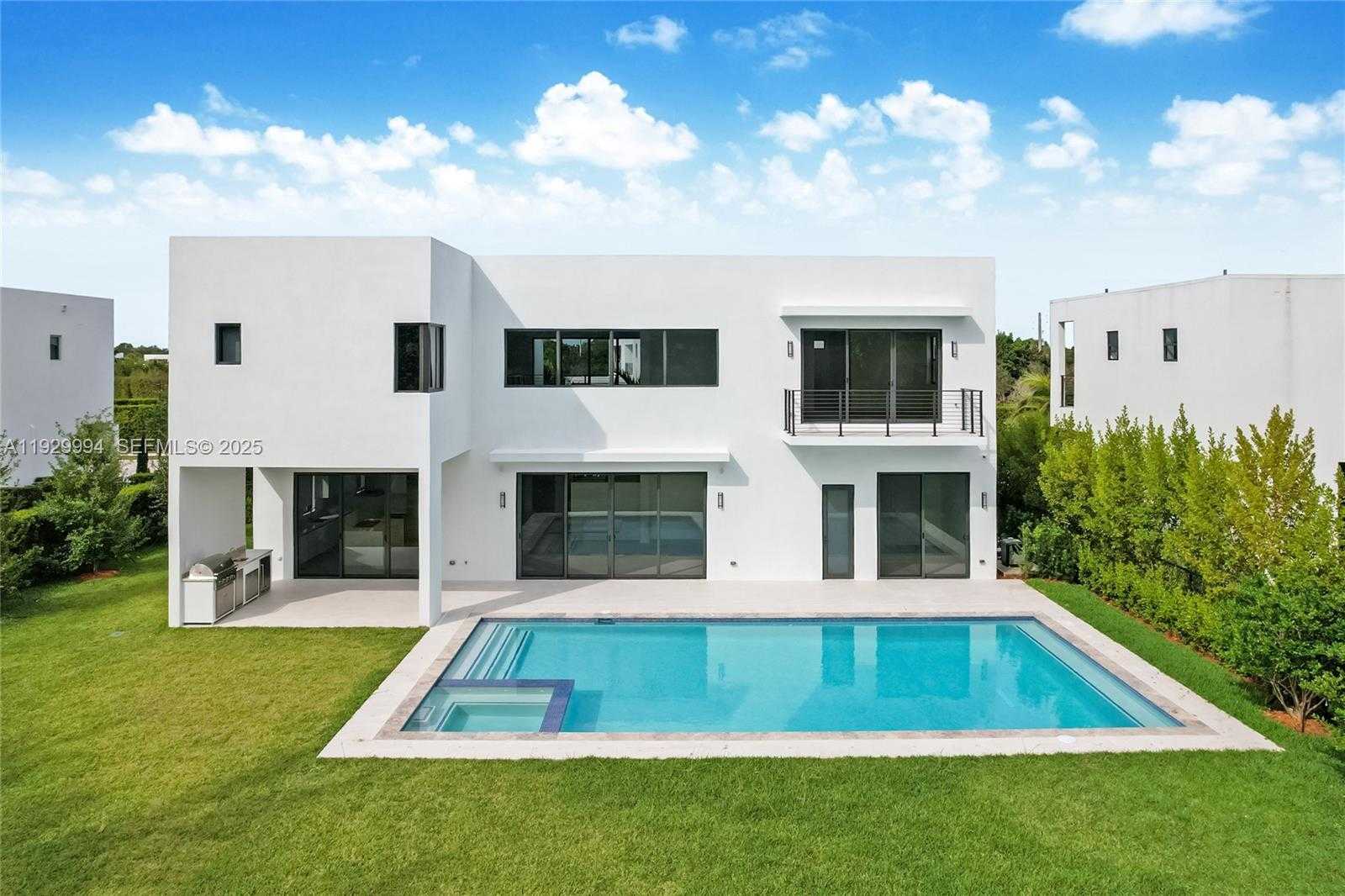 Small Image of 16492 SOUTH BOTANIKO DR S, Weston Number 5