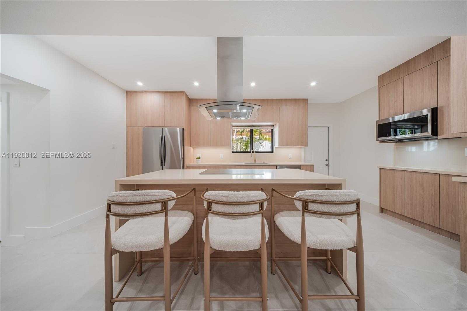 Small Image of 1344 SOUTH WEST 18TH ST, Miami Number 28