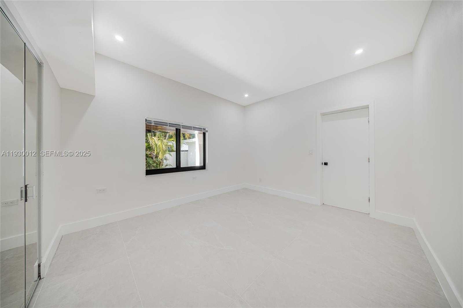 Small Image of 1344 SOUTH WEST 18TH ST, Miami Number 41