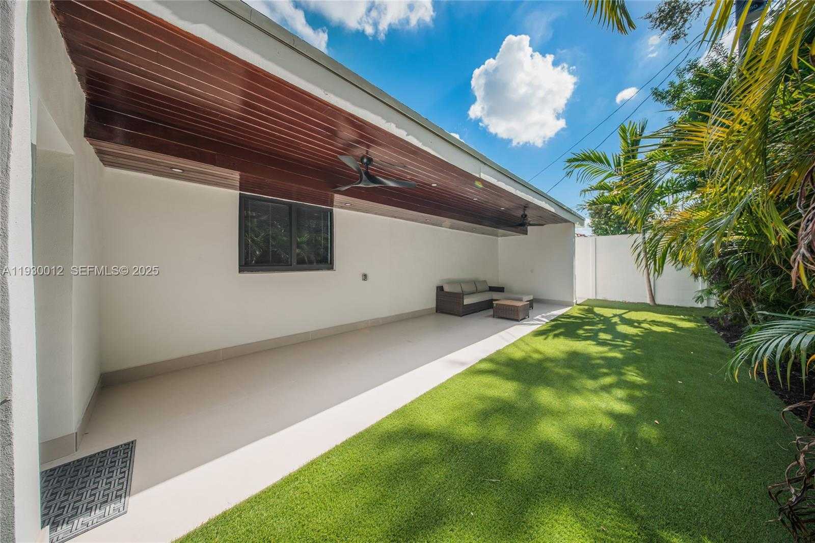 Small Image of 1344 SOUTH WEST 18TH ST, Miami Number 54