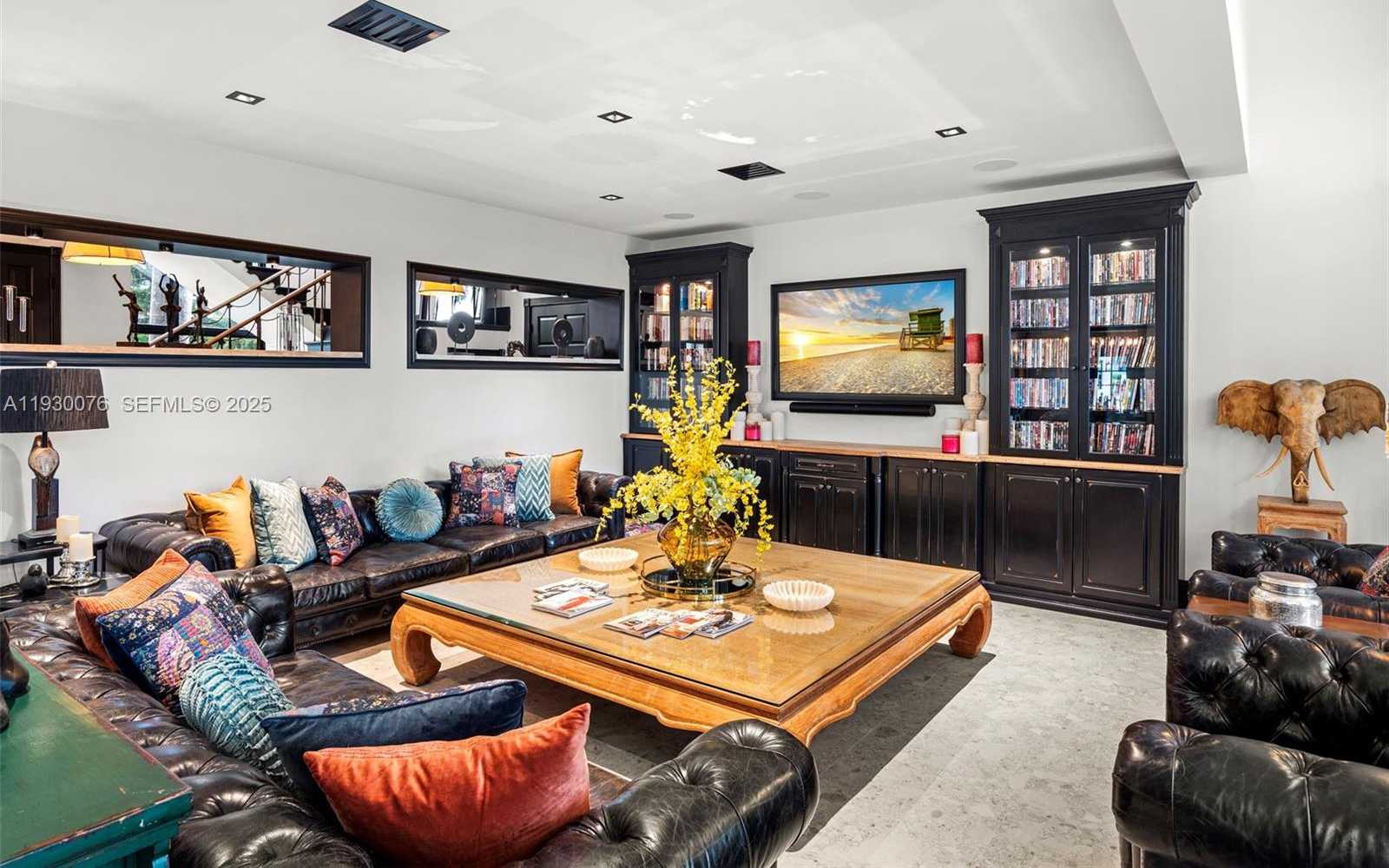 Small Image of 980 BELLE MEADE ISLAND DR, Miami Number 21