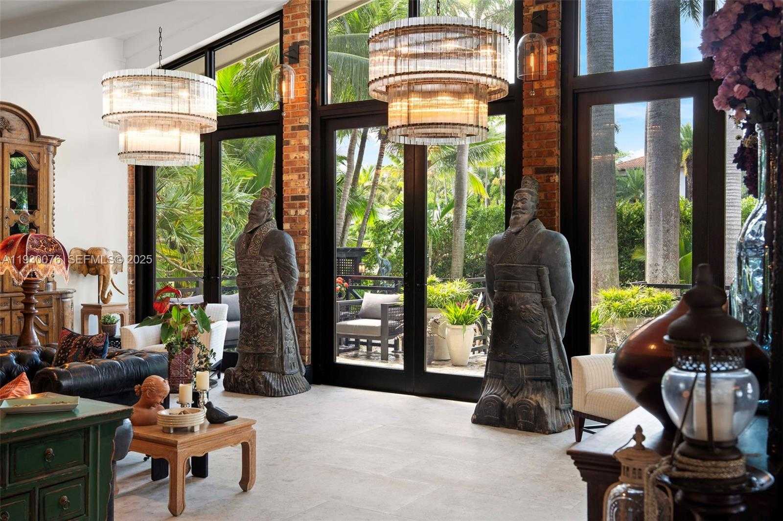 Small Image of 980 BELLE MEADE ISLAND DR, Miami Number 44