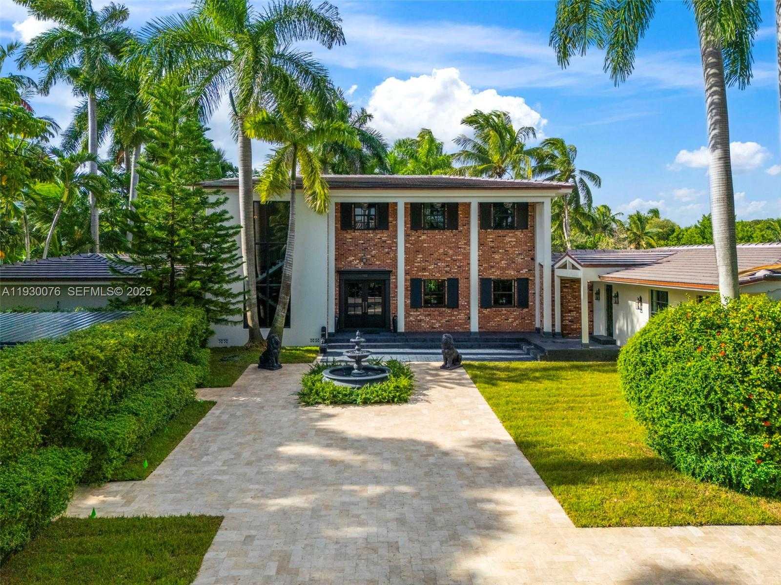 Small Image of 980 BELLE MEADE ISLAND DR, Miami Number 89