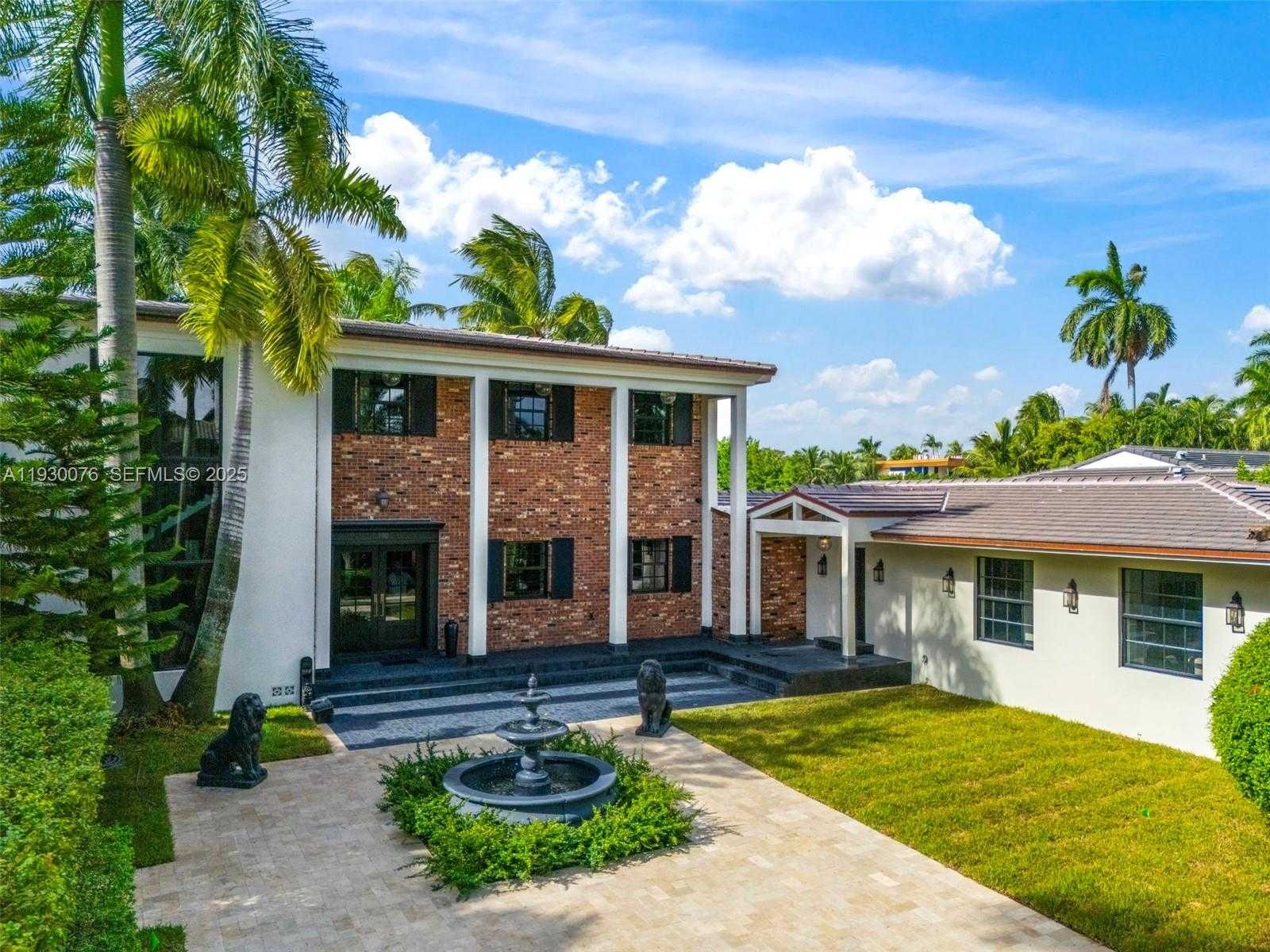 Small Image of 980 BELLE MEADE ISLAND DR, Miami Number 90