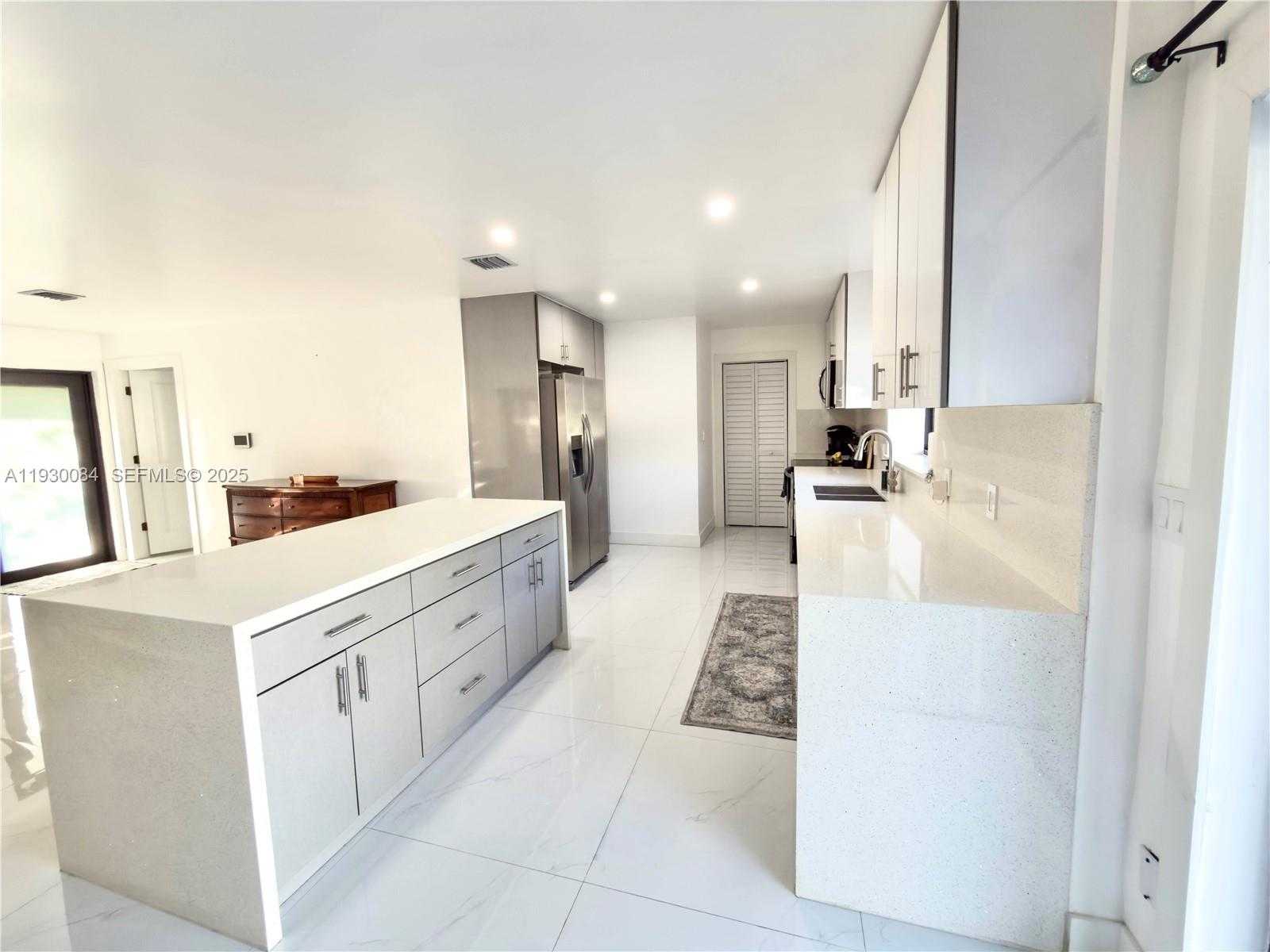 Small Image of 18133 SOUTH WEST 93RD AVE, Palmetto Bay Number 7