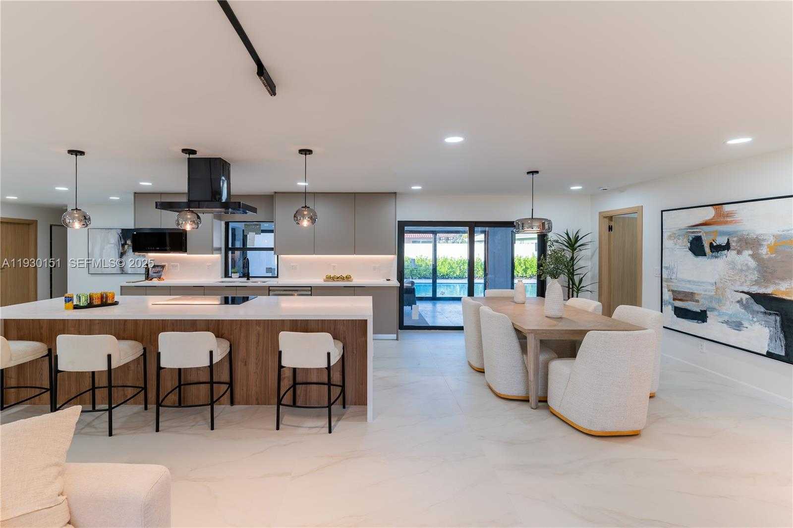 Imagen de Pequeño Objeto