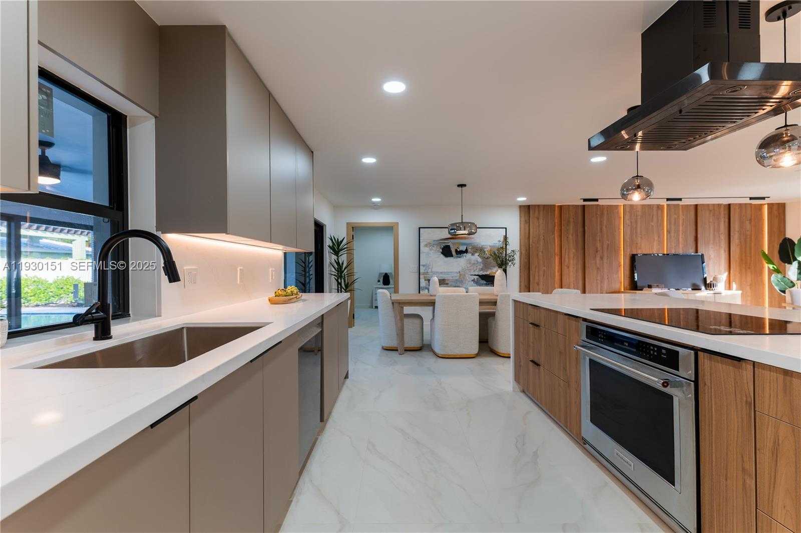 Imagen de Pequeño Objeto