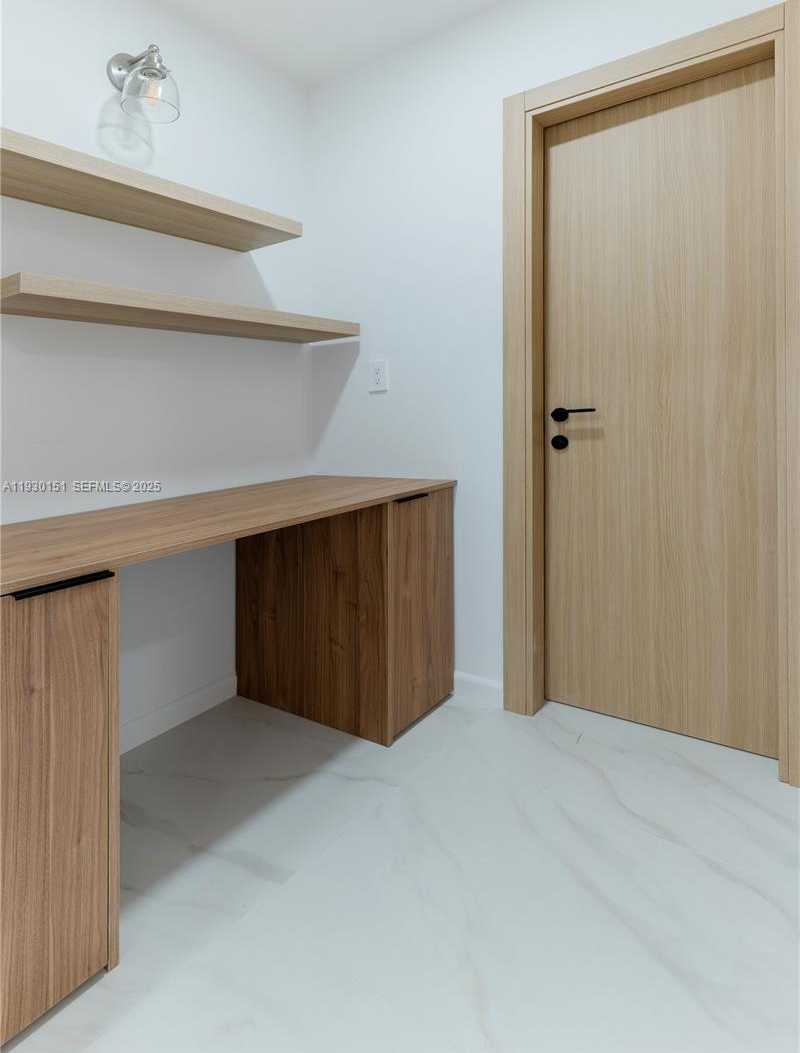 Imagen de Pequeño Objeto