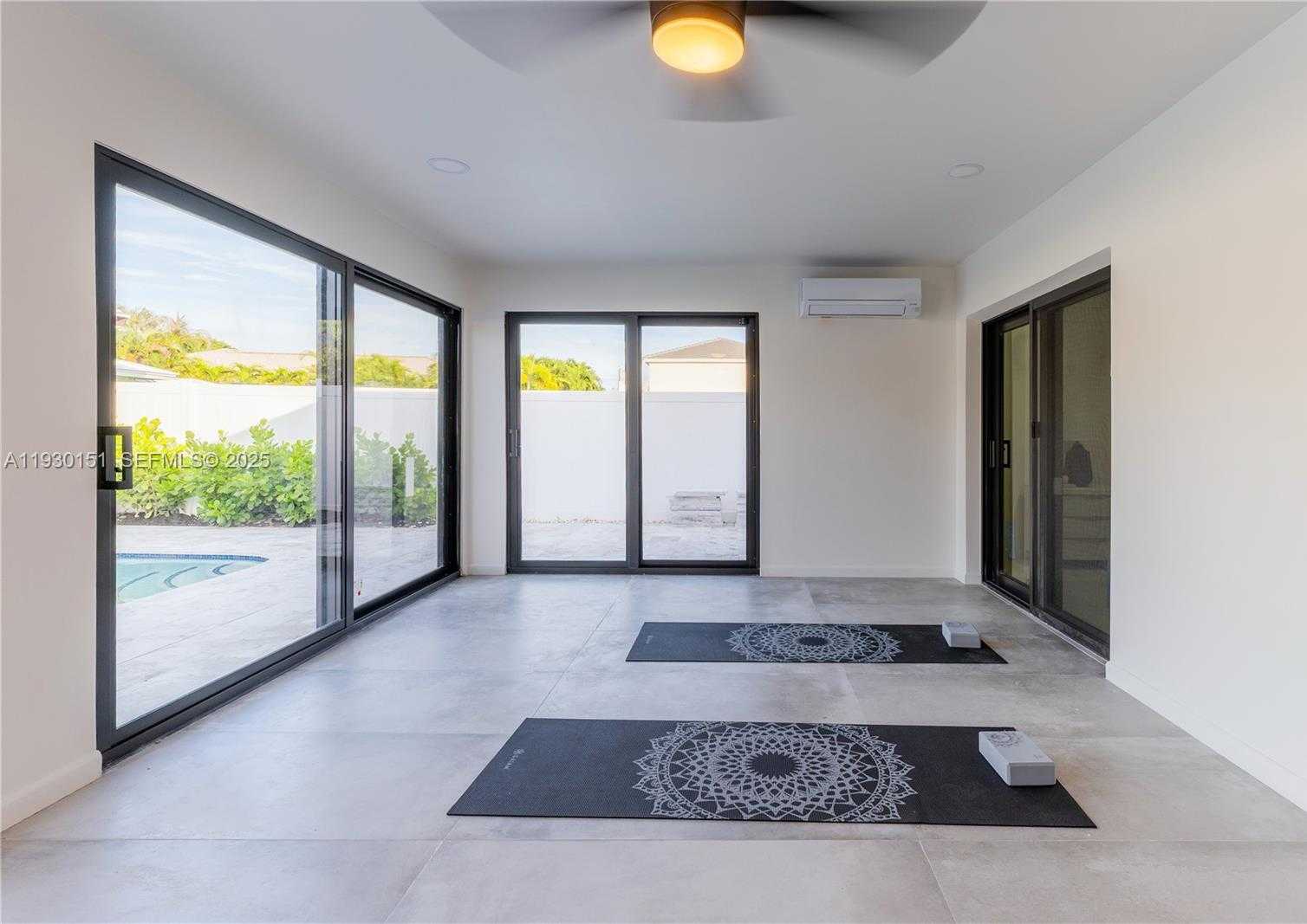 Imagen de Pequeño Objeto