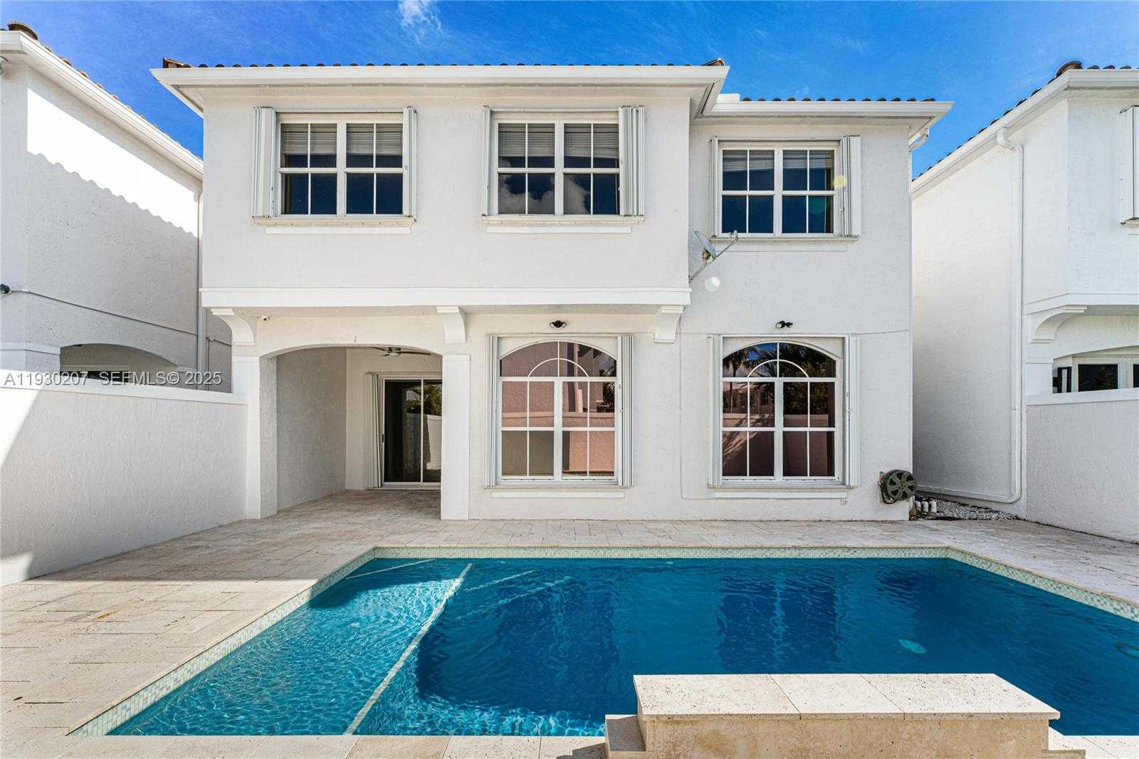 Small Image of 21156 NORTH EAST 33RD AVE, Aventura Number 18