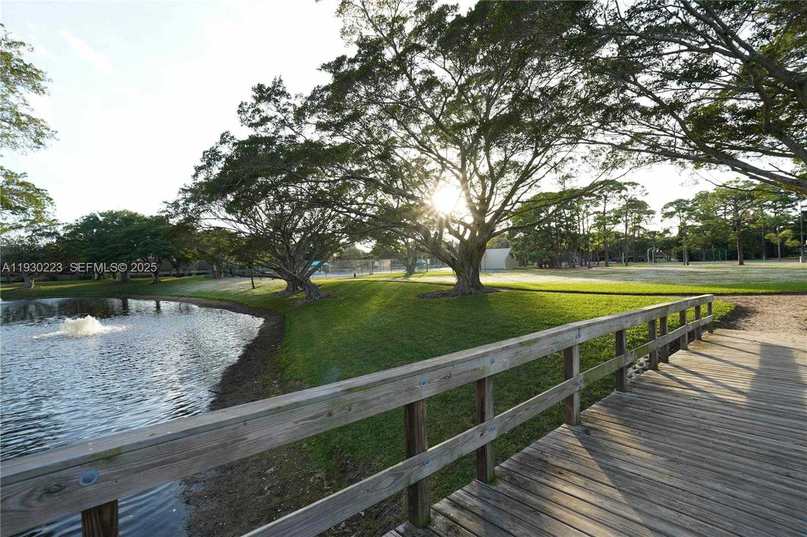 Small Image of 2427 24TH LANE, Palm Beach Gardens Number 23