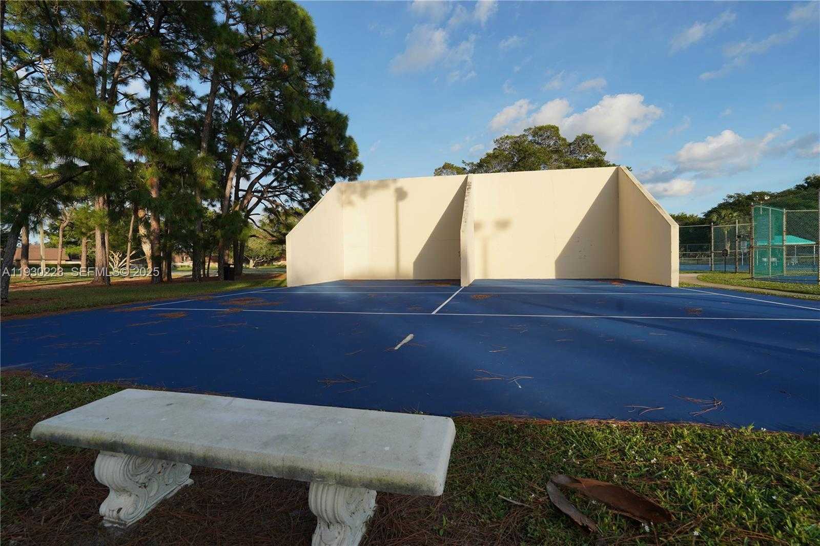 Small Image of 2427 24TH LANE, Palm Beach Gardens Number 27