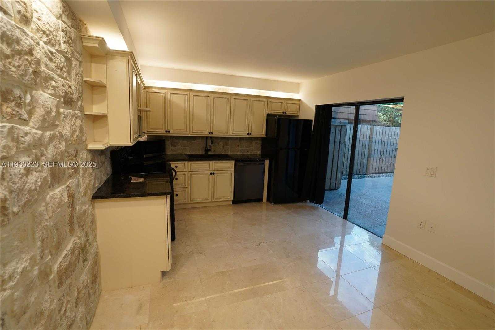 Small Image of 2427 24TH LANE, Palm Beach Gardens Number 29