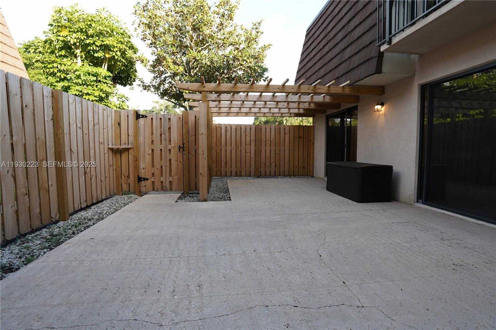 Small Image of 2427 24TH LANE, Palm Beach Gardens Number 46