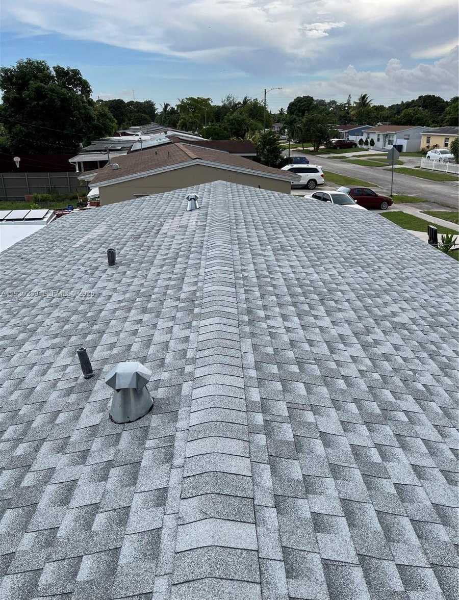 Small Image of 841 NORTH 69TH AVE, Hollywood Number 3