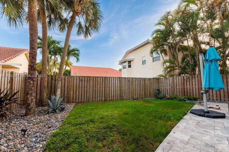 Small Image of 6952 NORTH WEST 27TH CT, Margate Number 26