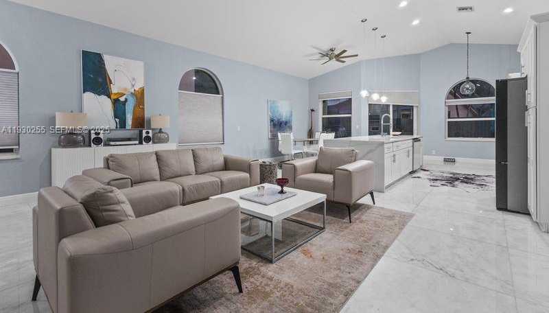 Small Image of 6952 NORTH WEST 27TH CT, Margate Number 8