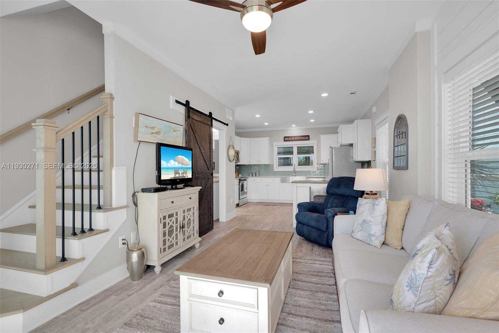 Small Image of 101 11TH STREET OCEAN UNIT 42, Marathon Number 15