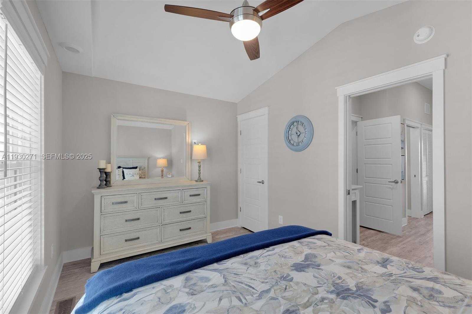 Small Image of 101 11TH STREET OCEAN UNIT 42, Marathon Number 20