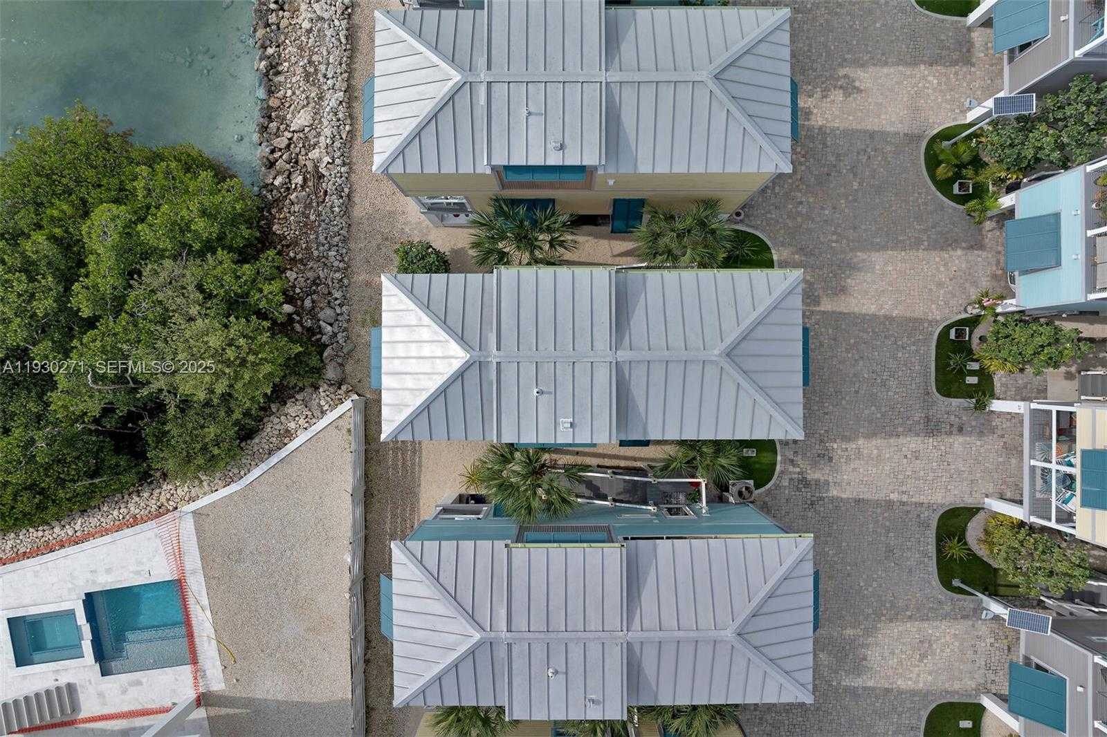 Small Image of 101 11TH STREET OCEAN UNIT 42, Marathon Number 33