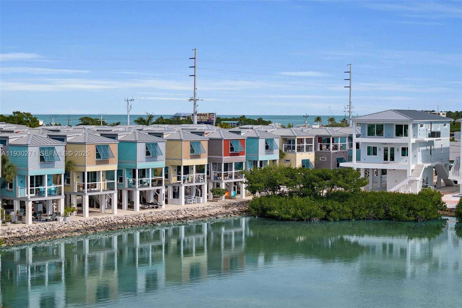 Small Image of 101 11TH STREET OCEAN UNIT 42, Marathon Number 34