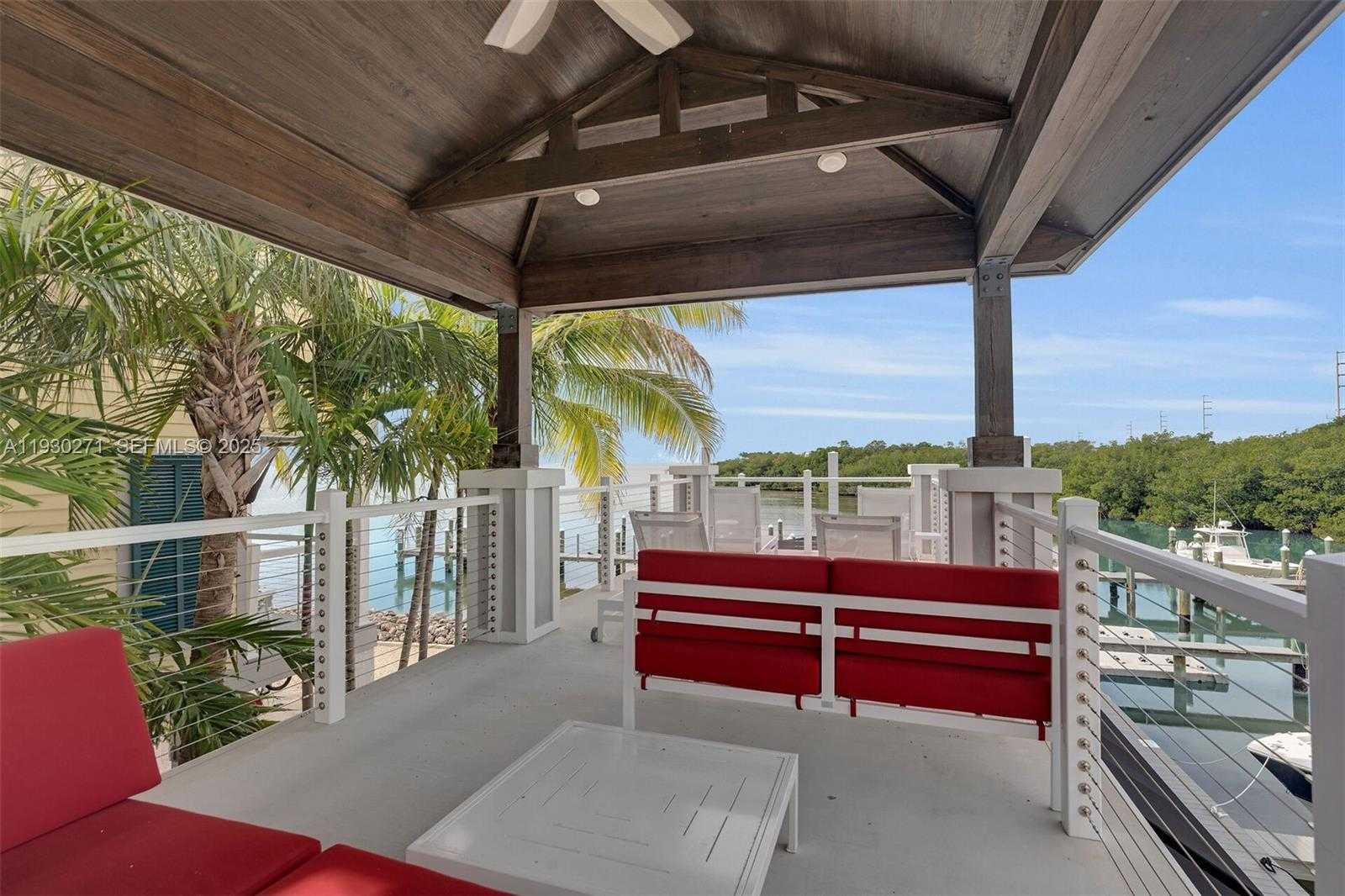 Small Image of 101 11TH STREET OCEAN UNIT 42, Marathon Number 43