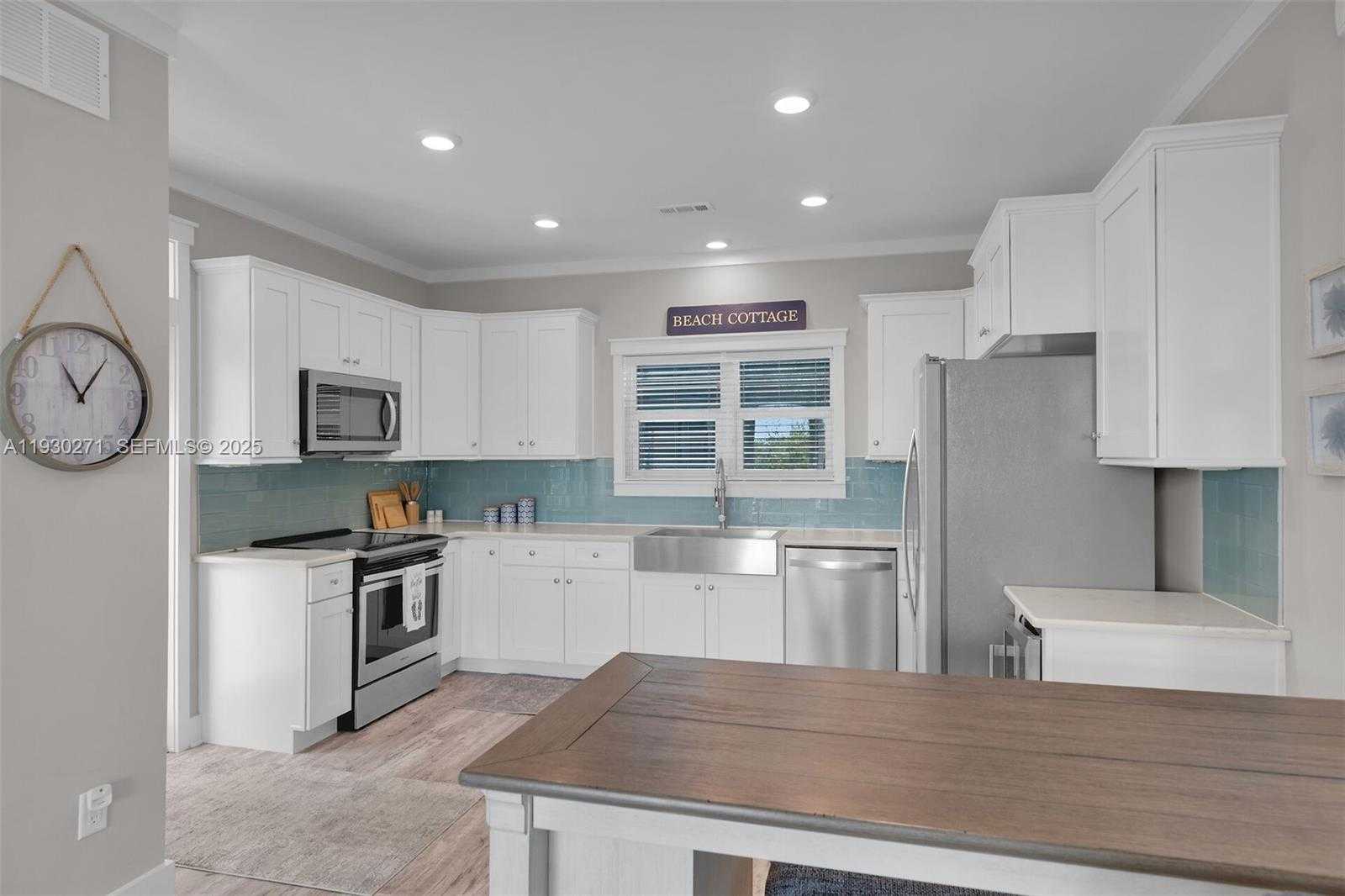 Small Image of 101 11TH STREET OCEAN UNIT 42, Marathon Number 6