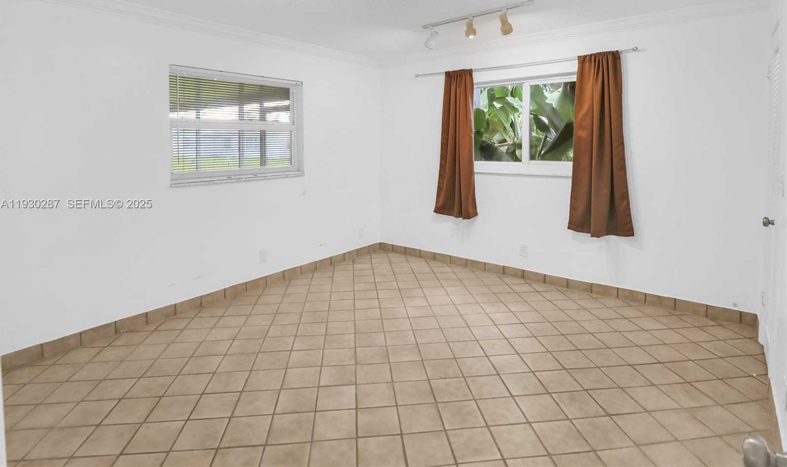 Small Image of 1331 CAMPANELLI DR, Plantation Number 20