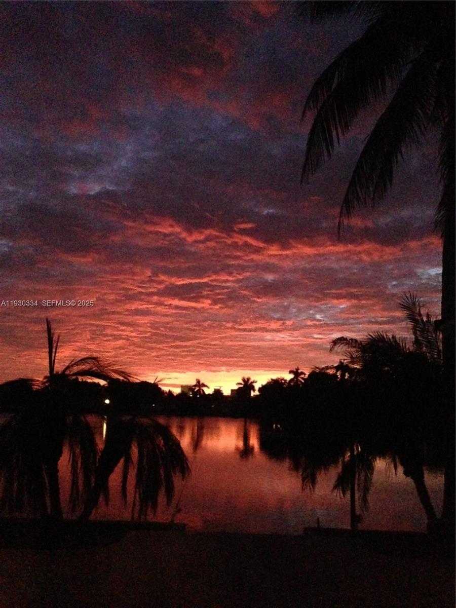 Small Image of 4800 NORTH EAST 13TH TER, Oakland Park Number 29