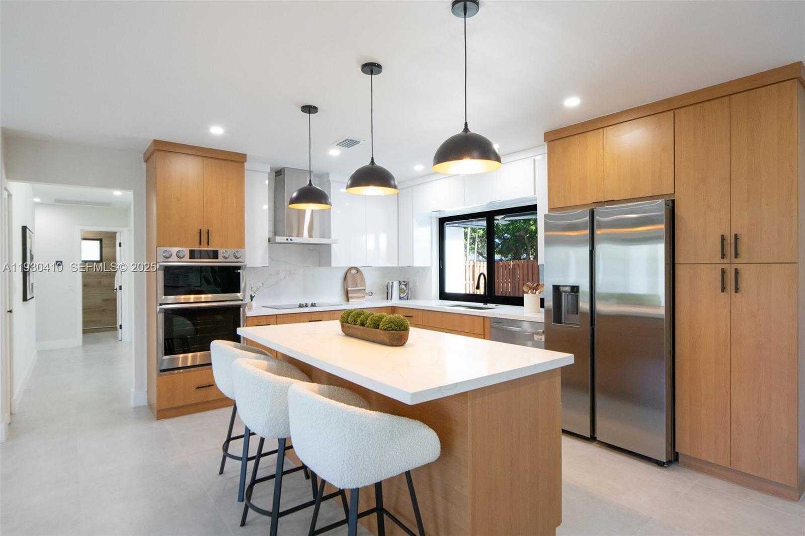 Small Image of 1655 NORTH 50TH AVE, Hollywood Number 14