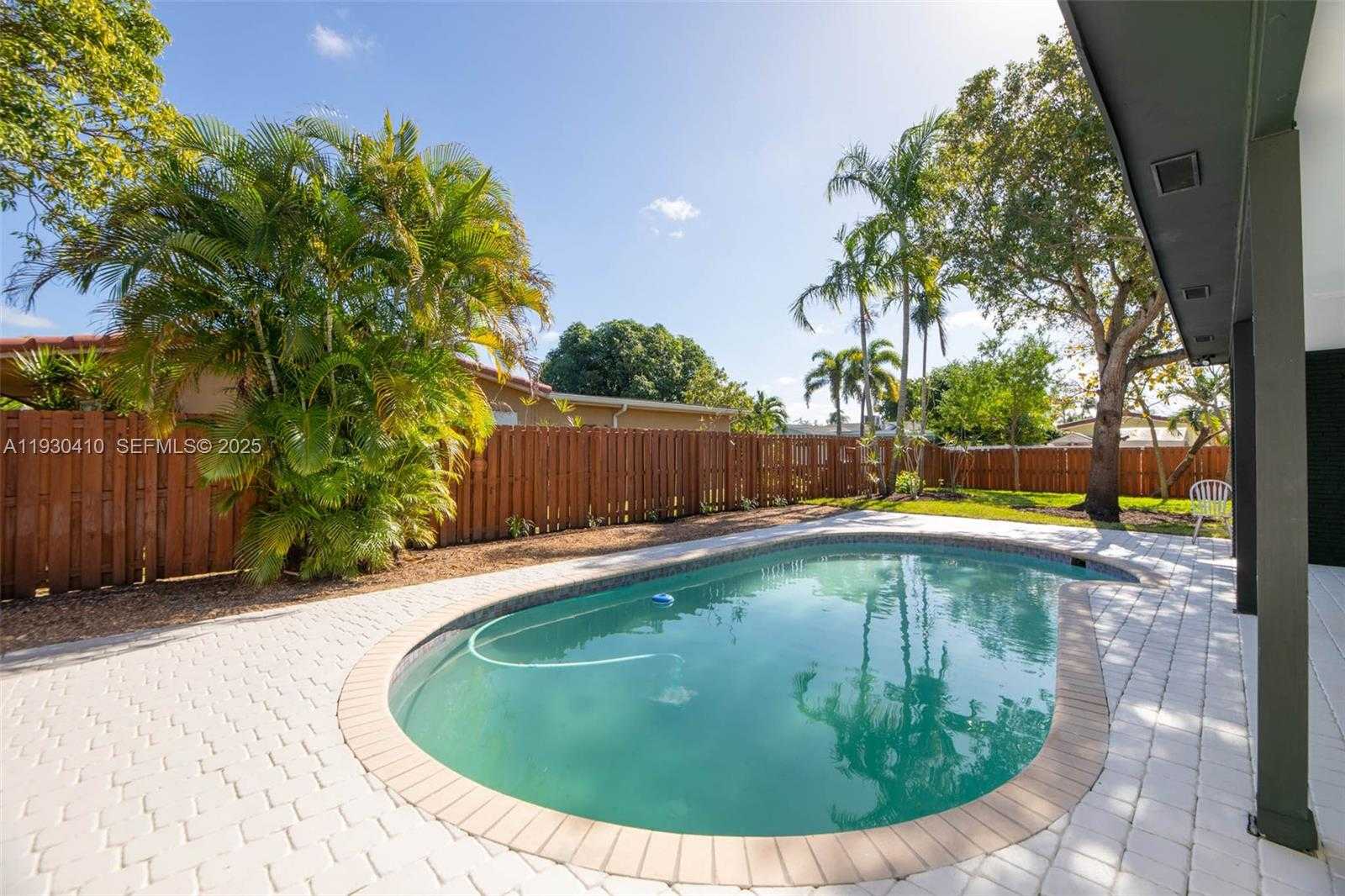 Small Image of 1655 NORTH 50TH AVE, Hollywood Number 31