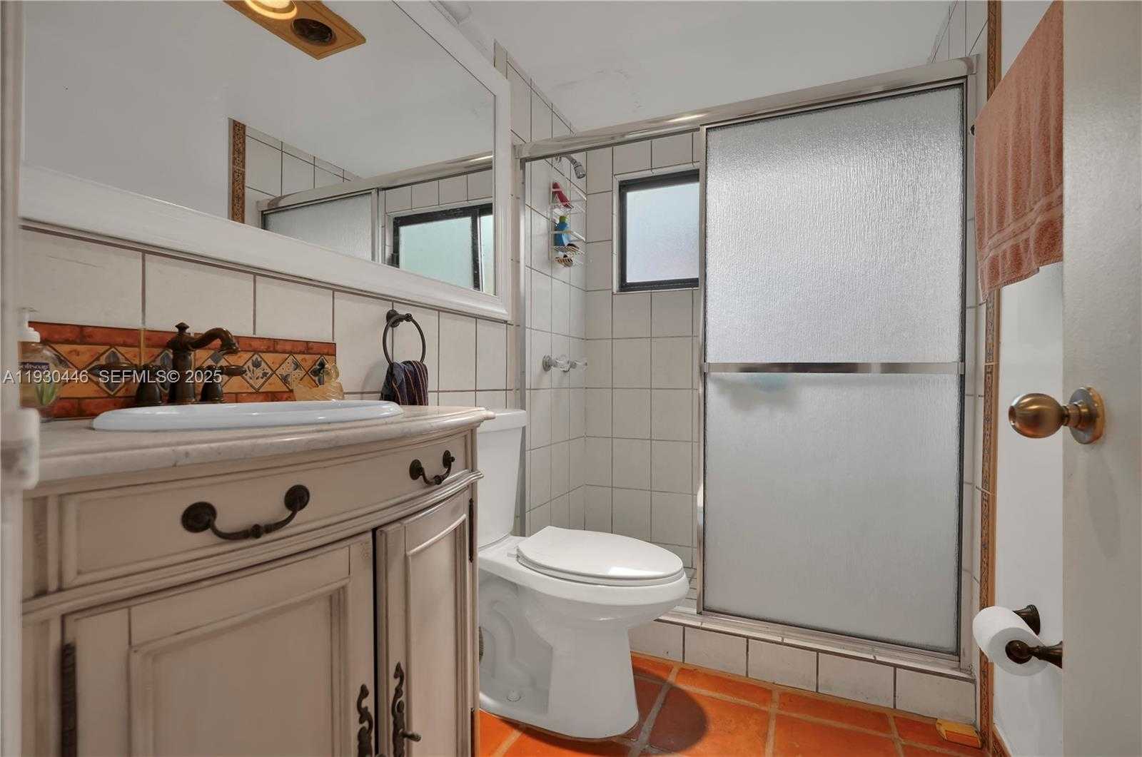 Small Image of 2790 SOUTH WEST 22ND AVE, Miami Number 13